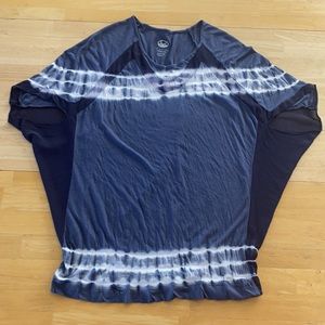 TĒ VERDE. Large Blue/white Slouch Tiedye w/Sheer Panels Yoga Sport Lounge Blouse